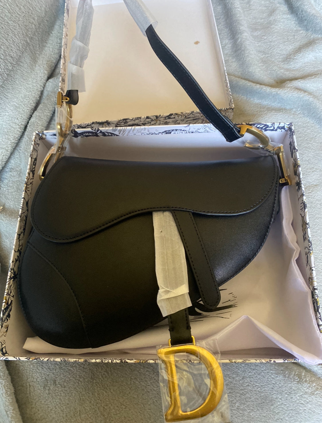 Black Saddle Bag